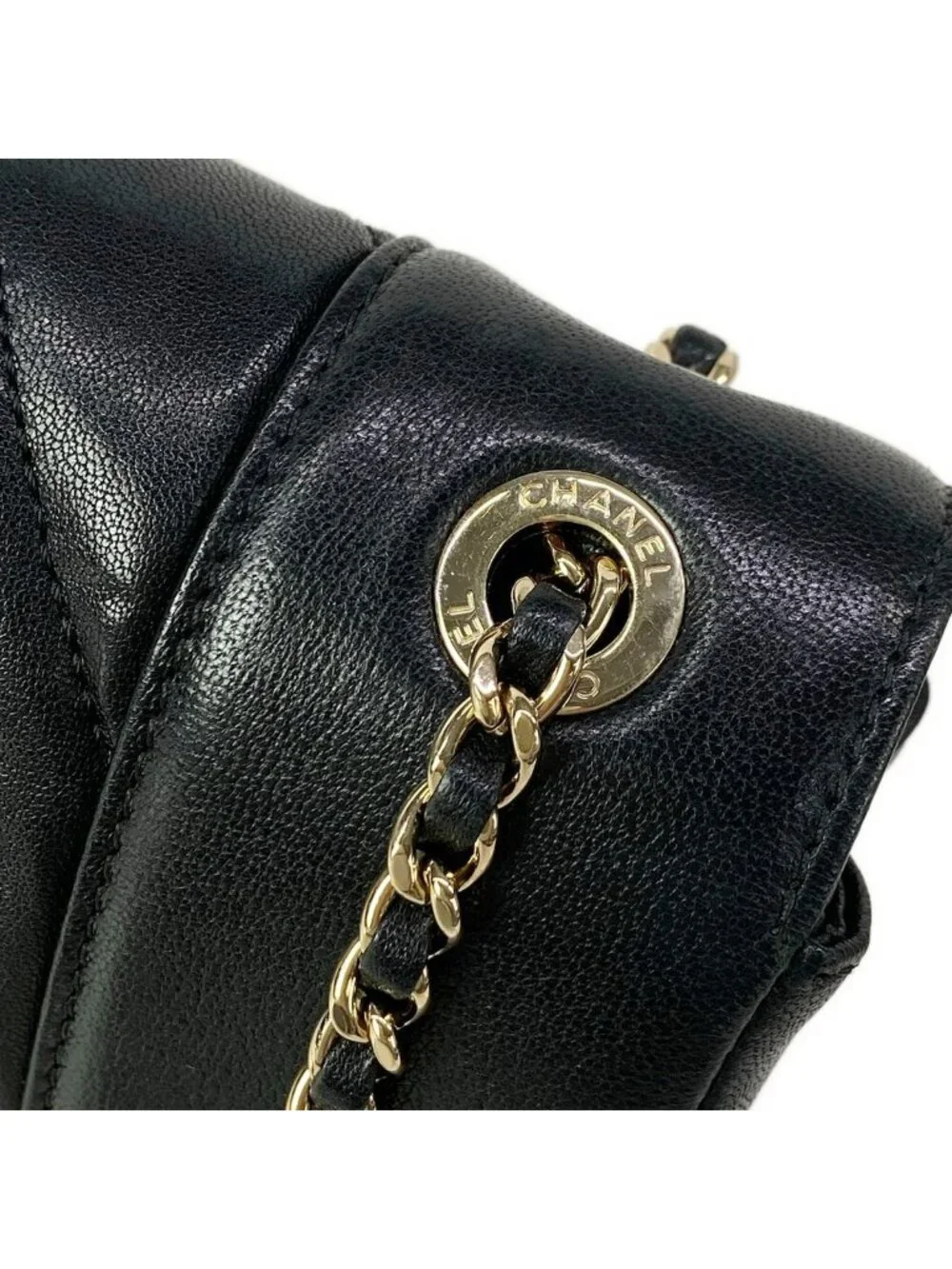 Chanel category shoulder